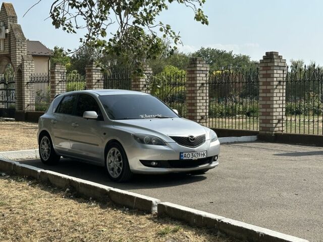 Серый Мазда 3, объемом двигателя 1.6 л и пробегом 220 тыс. км за 3000 $, фото 1 на Automoto.ua