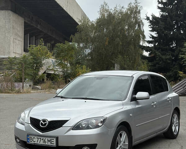 Сірий Мазда 3, об'ємом двигуна 1.6 л та пробігом 190 тис. км за 4999 $, фото 1 на Automoto.ua