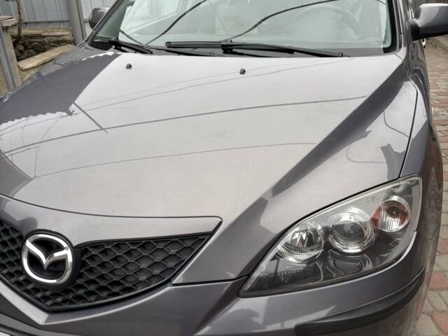 Сірий Мазда 3, об'ємом двигуна 1.6 л та пробігом 905 тис. км за 5300 $, фото 1 на Automoto.ua