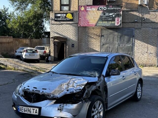 Сірий Мазда 3, об'ємом двигуна 1.6 л та пробігом 250 тис. км за 1655 $, фото 1 на Automoto.ua