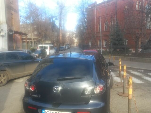 Серый Мазда 3, объемом двигателя 0 л и пробегом 160 тыс. км за 6200 $, фото 1 на Automoto.ua