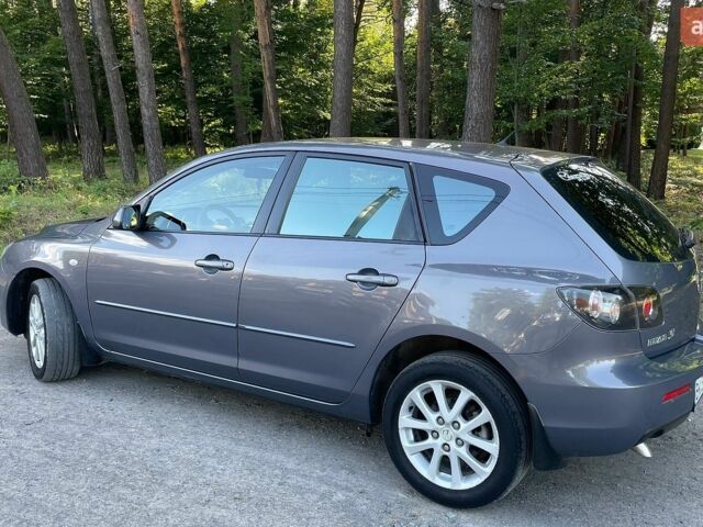 Сірий Мазда 3, об'ємом двигуна 1.6 л та пробігом 280 тис. км за 5000 $, фото 1 на Automoto.ua