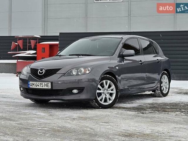 Сірий Мазда 3, об'ємом двигуна 1.6 л та пробігом 289 тис. км за 5300 $, фото 1 на Automoto.ua