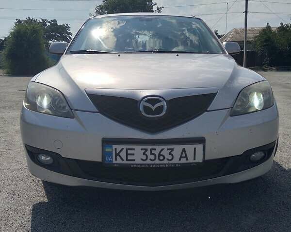Серый Мазда 3, объемом двигателя 1.6 л и пробегом 230 тыс. км за 4900 $, фото 1 на Automoto.ua