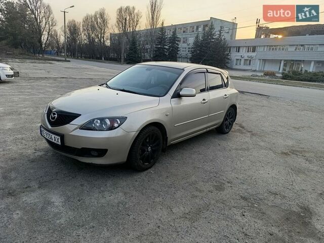 Серый Мазда 3, объемом двигателя 2 л и пробегом 260 тыс. км за 3700 $, фото 1 на Automoto.ua