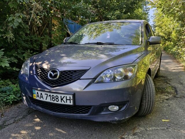 Сірий Мазда 3, об'ємом двигуна 1.6 л та пробігом 174 тис. км за 3101 $, фото 1 на Automoto.ua