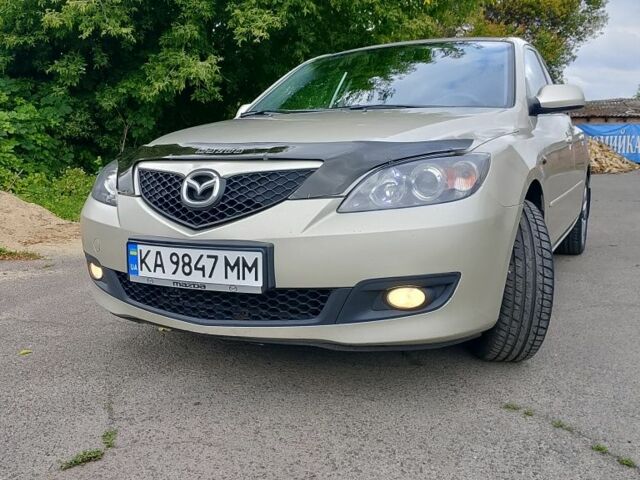 Серый Мазда 3, объемом двигателя 1.6 л и пробегом 248 тыс. км за 4700 $, фото 1 на Automoto.ua