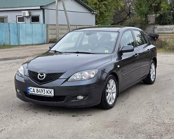 Мазда 3 2007 в Черкассах на Automoto.ua Серый Мазда 3, объемом двигателя 1.6 л и пробегом 251 тыс. км за 6100 $, фото 1 на Automoto.ua