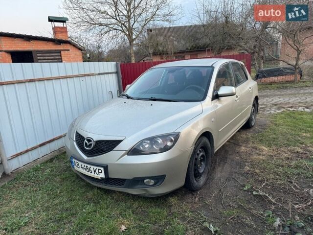 Серый Мазда 3, объемом двигателя 1.6 л и пробегом 220 тыс. км за 2900 $, фото 1 на Automoto.ua