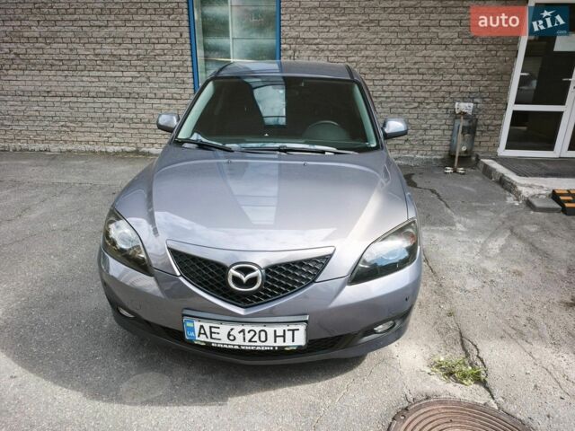 Серый Мазда 3, объемом двигателя 1.6 л и пробегом 195 тыс. км за 6300 $, фото 1 на Automoto.ua