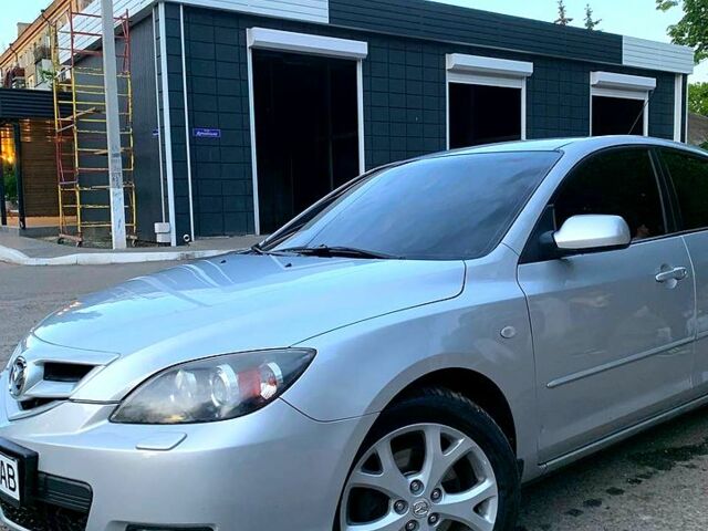 Сірий Мазда 3, об'ємом двигуна 2 л та пробігом 230 тис. км за 5700 $, фото 1 на Automoto.ua