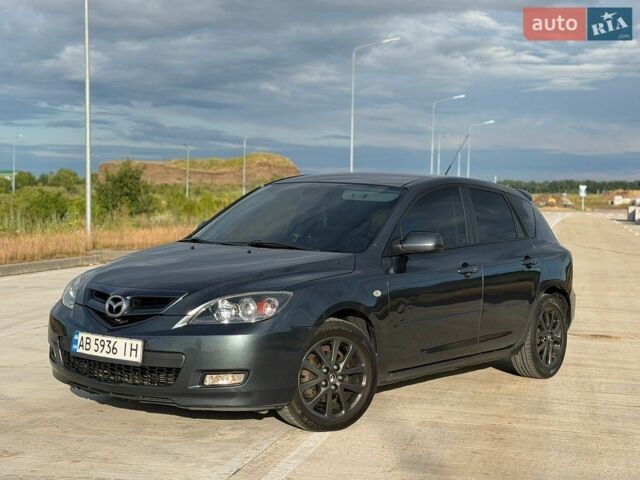 Сірий Мазда 3, об'ємом двигуна 1.6 л та пробігом 250 тис. км за 5500 $, фото 1 на Automoto.ua