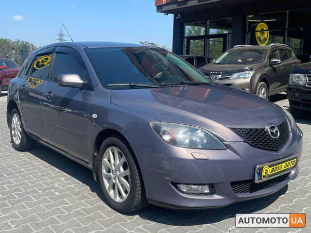 Серый Мазда 3, объемом двигателя 2 л и пробегом 196 тыс. км за 5500 $, фото 1 на Automoto.ua