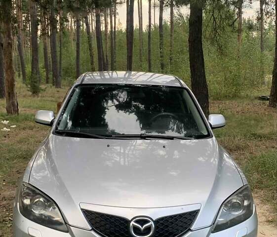 Сірий Мазда 3, об'ємом двигуна 1.6 л та пробігом 259 тис. км за 3200 $, фото 1 на Automoto.ua