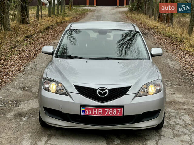 Серый Мазда 3, объемом двигателя 1.6 л и пробегом 163 тыс. км за 6250 $, фото 1 на Automoto.ua