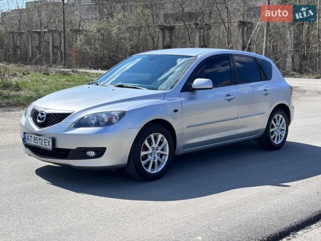 Серый Мазда 3, объемом двигателя 1.6 л и пробегом 274 тыс. км за 5550 $, фото 1 на Automoto.ua