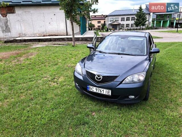 Серый Мазда 3, объемом двигателя 1.6 л и пробегом 475 тыс. км за 5000 $, фото 1 на Automoto.ua