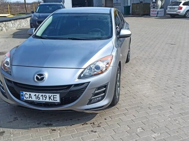 Серый Мазда 3, объемом двигателя 1.6 л и пробегом 221 тыс. км за 6950 $, фото 1 на Automoto.ua