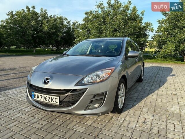 Сірий Мазда 3, об'ємом двигуна 1.56 л та пробігом 221 тис. км за 6000 $, фото 1 на Automoto.ua
