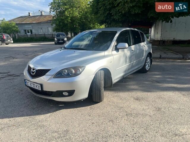 Серый Мазда 3, объемом двигателя 1.6 л и пробегом 350 тыс. км за 4300 $, фото 1 на Automoto.ua