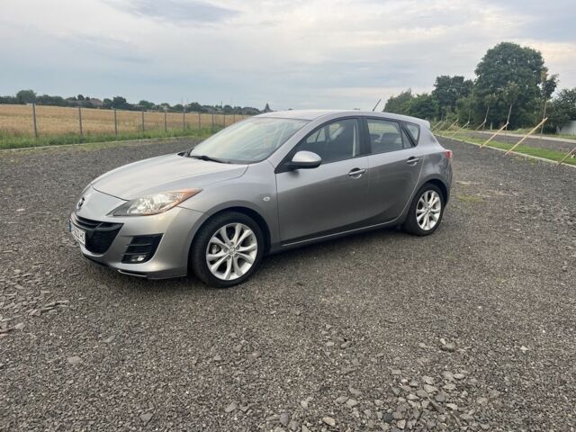 Серый Мазда 3, объемом двигателя 1.6 л и пробегом 212 тыс. км за 8500 $, фото 1 на Automoto.ua