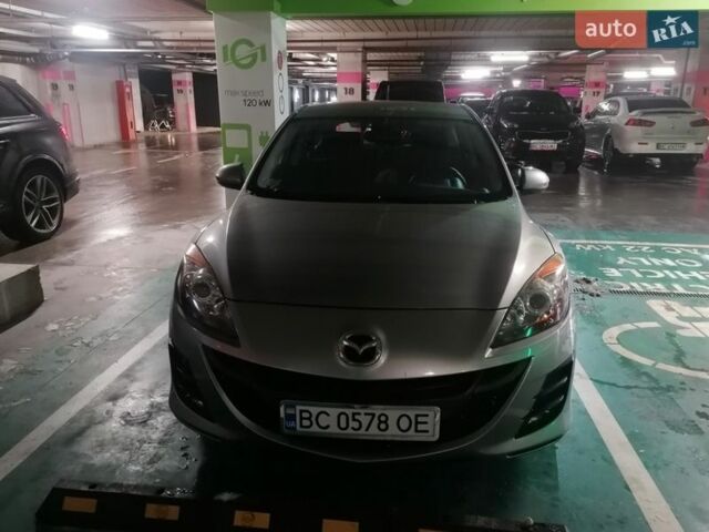 Серый Мазда 3, объемом двигателя 1.56 л и пробегом 310 тыс. км за 6900 $, фото 1 на Automoto.ua