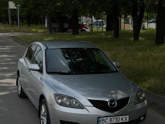 Сірий Мазда 3, об'ємом двигуна 1.6 л та пробігом 394 тис. км за 4700 $, фото 1 на Automoto.ua