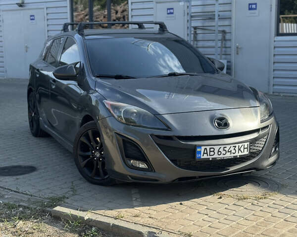 Сірий Мазда 3, об'ємом двигуна 2.49 л та пробігом 320 тис. км за 9119 $, фото 1 на Automoto.ua