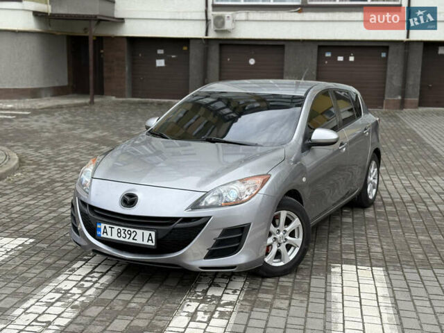 Сірий Мазда 3, об'ємом двигуна 1.6 л та пробігом 269 тис. км за 7700 $, фото 1 на Automoto.ua