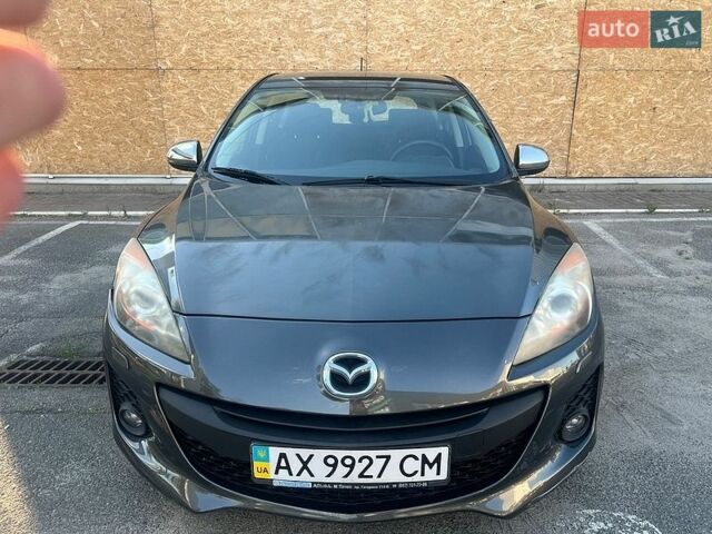 Серый Мазда 3, объемом двигателя 1.6 л и пробегом 99 тыс. км за 4500 $, фото 1 на Automoto.ua