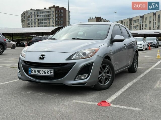 Серый Мазда 3, объемом двигателя 1.6 л и пробегом 184 тыс. км за 7700 $, фото 1 на Automoto.ua