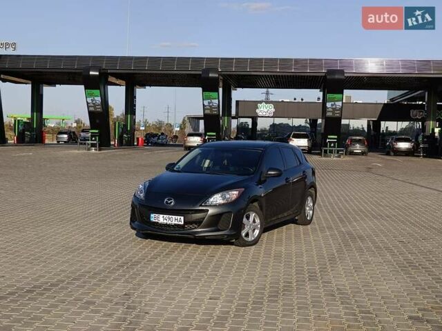 Сірий Мазда 3, об'ємом двигуна 1.6 л та пробігом 300 тис. км за 6600 $, фото 1 на Automoto.ua