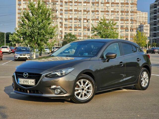 Сірий Мазда 3, об'ємом двигуна 1.5 л та пробігом 93 тис. км за 12936 $, фото 1 на Automoto.ua