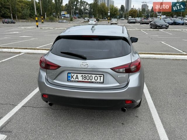 Сірий Мазда 3, об'ємом двигуна 2.2 л та пробігом 203 тис. км за 9600 $, фото 1 на Automoto.ua