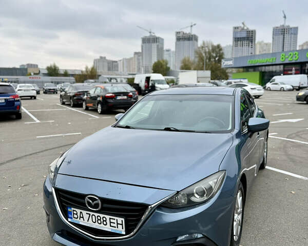 Серый Мазда 3, объемом двигателя 2 л и пробегом 114 тыс. км за 9400 $, фото 1 на Automoto.ua