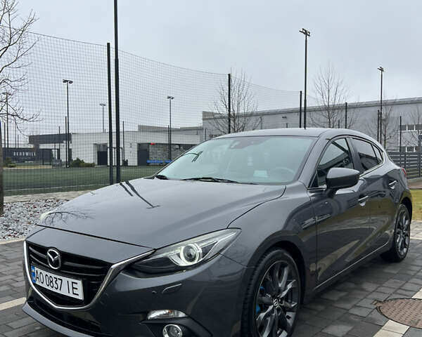 Серый Мазда 3, объемом двигателя 2.2 л и пробегом 255 тыс. км за 10500 $, фото 1 на Automoto.ua