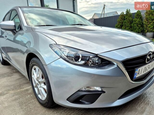 Серый Мазда 3, объемом двигателя 2 л и пробегом 265 тыс. км за 10500 $, фото 1 на Automoto.ua