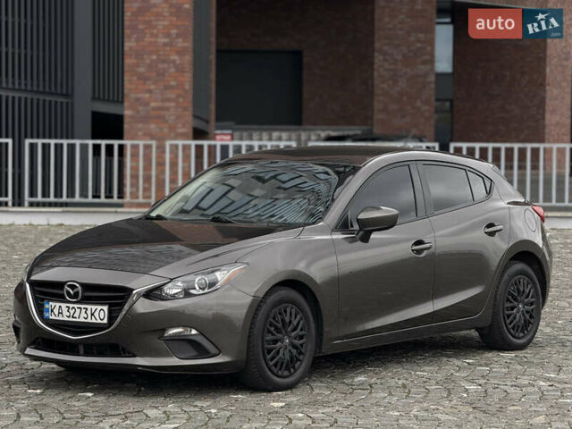 Сірий Мазда 3, об'ємом двигуна 2 л та пробігом 123 тис. км за 9999 $, фото 1 на Automoto.ua