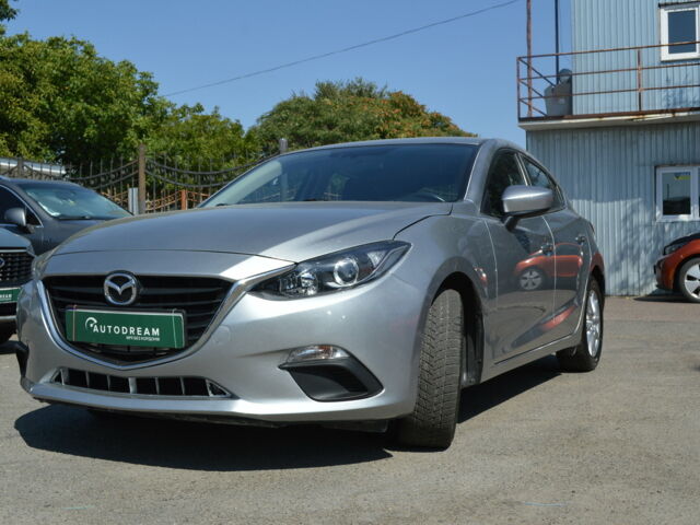 Серый Мазда 3, объемом двигателя 2 л и пробегом 203 тыс. км за 9600 $, фото 1 на Automoto.ua