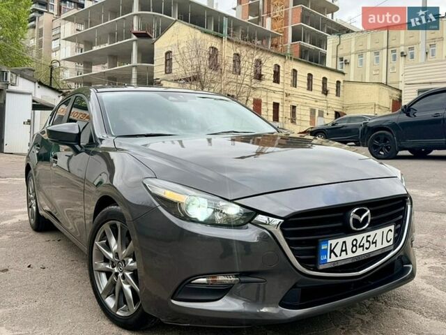 Серый Мазда 3, объемом двигателя 2.49 л и пробегом 151 тыс. км за 12000 $, фото 1 на Automoto.ua