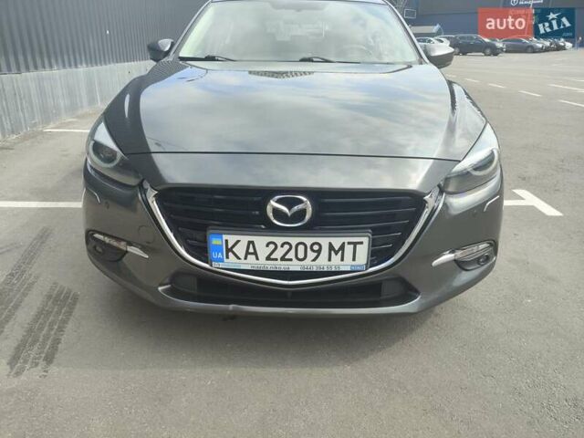 Серый Мазда 3, объемом двигателя 1.5 л и пробегом 92 тыс. км за 16500 $, фото 1 на Automoto.ua