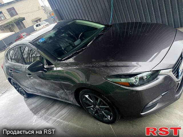 Сірий Мазда 3, об'ємом двигуна 2.5 л та пробігом 143 тис. км за 12999 $, фото 1 на Automoto.ua