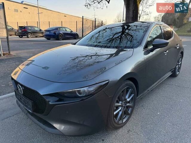 Сірий Мазда 3, об'ємом двигуна 2 л та пробігом 76 тис. км за 17000 $, фото 1 на Automoto.ua