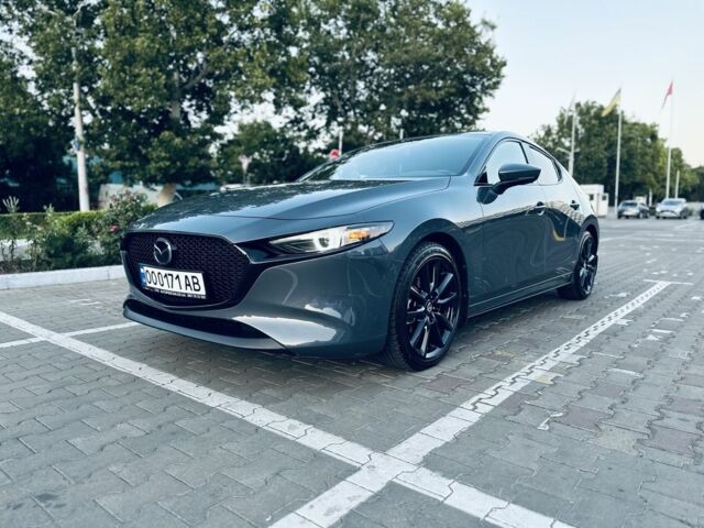 Серый Мазда 3, объемом двигателя 2.5 л и пробегом 87 тыс. км за 18499 $, фото 1 на Automoto.ua