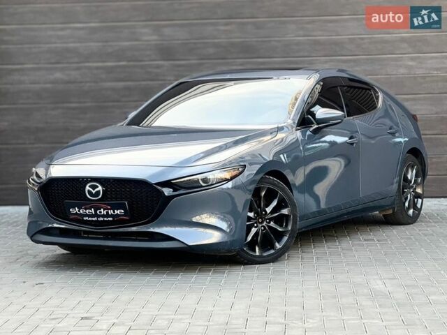 Серый Мазда 3, объемом двигателя 2.49 л и пробегом 116 тыс. км за 13599 $, фото 1 на Automoto.ua