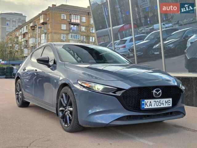 Серый Мазда 3, объемом двигателя 2.49 л и пробегом 99 тыс. км за 17700 $, фото 1 на Automoto.ua