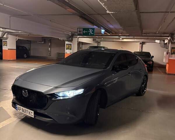 Серый Мазда 3, объемом двигателя 2.49 л и пробегом 29 тыс. км за 22000 $, фото 1 на Automoto.ua