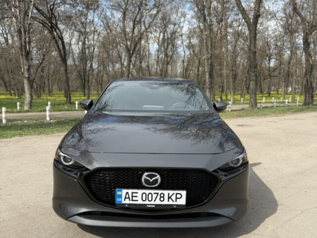 Серый Мазда 3, объемом двигателя 2.49 л и пробегом 101 тыс. км за 18500 $, фото 1 на Automoto.ua