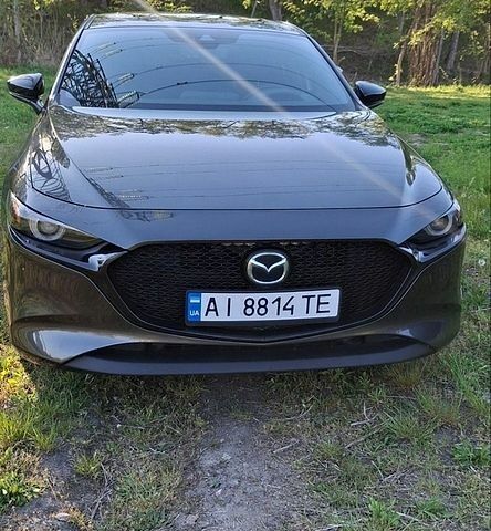 Сірий Мазда 3, об'ємом двигуна 2.49 л та пробігом 65 тис. км за 17500 $, фото 1 на Automoto.ua