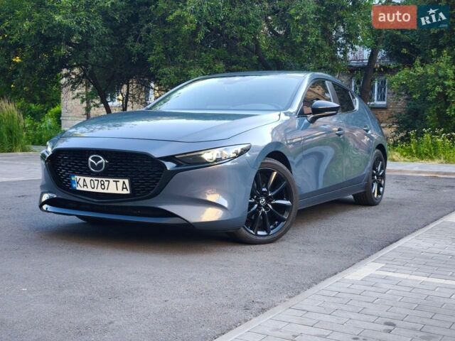 Сірий Мазда 3, об'ємом двигуна 2.49 л та пробігом 53 тис. км за 21000 $, фото 1 на Automoto.ua